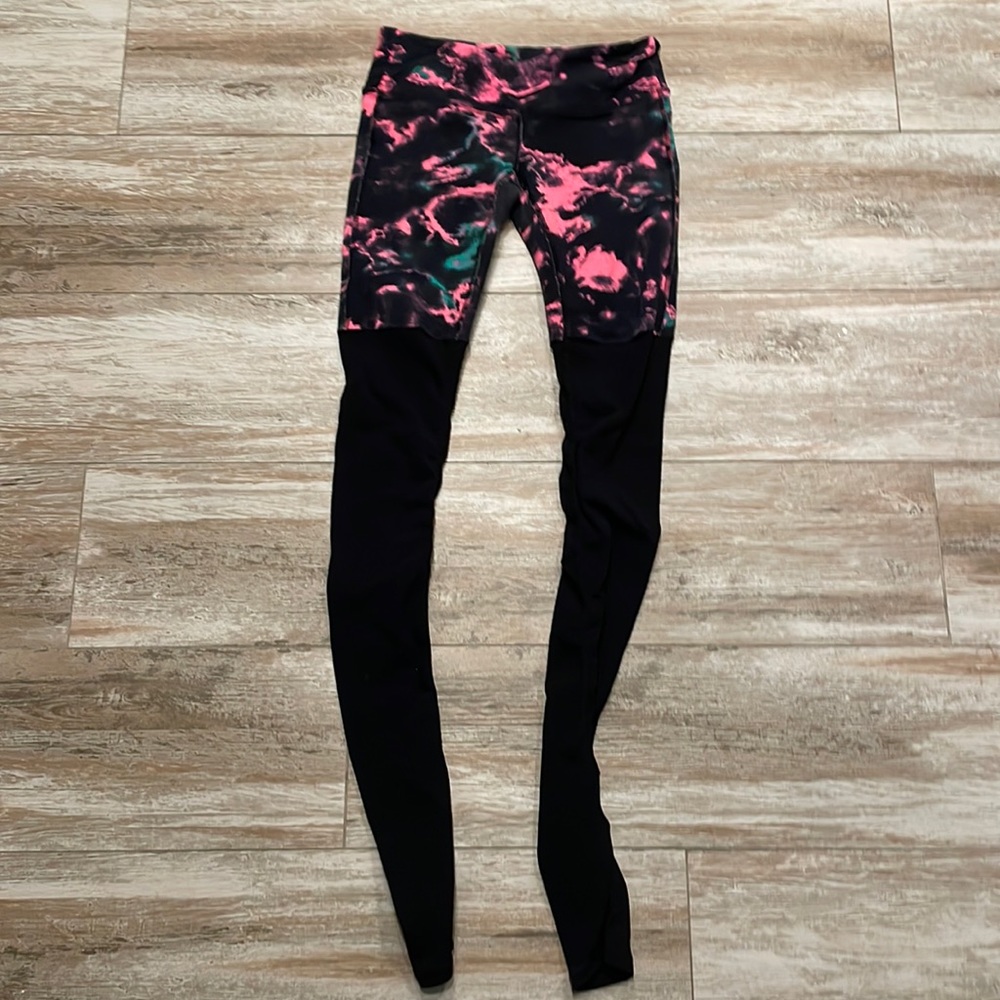 ALO Yoga Pink and Black Leggings